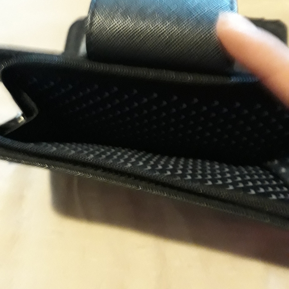 Sold - Picture 2 of 5